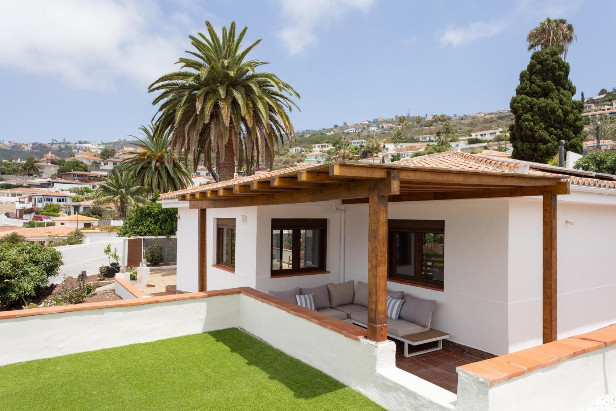 Home2Book Villa Alessandro, Design & Comfort Sauzal Εξωτερικό φωτογραφία