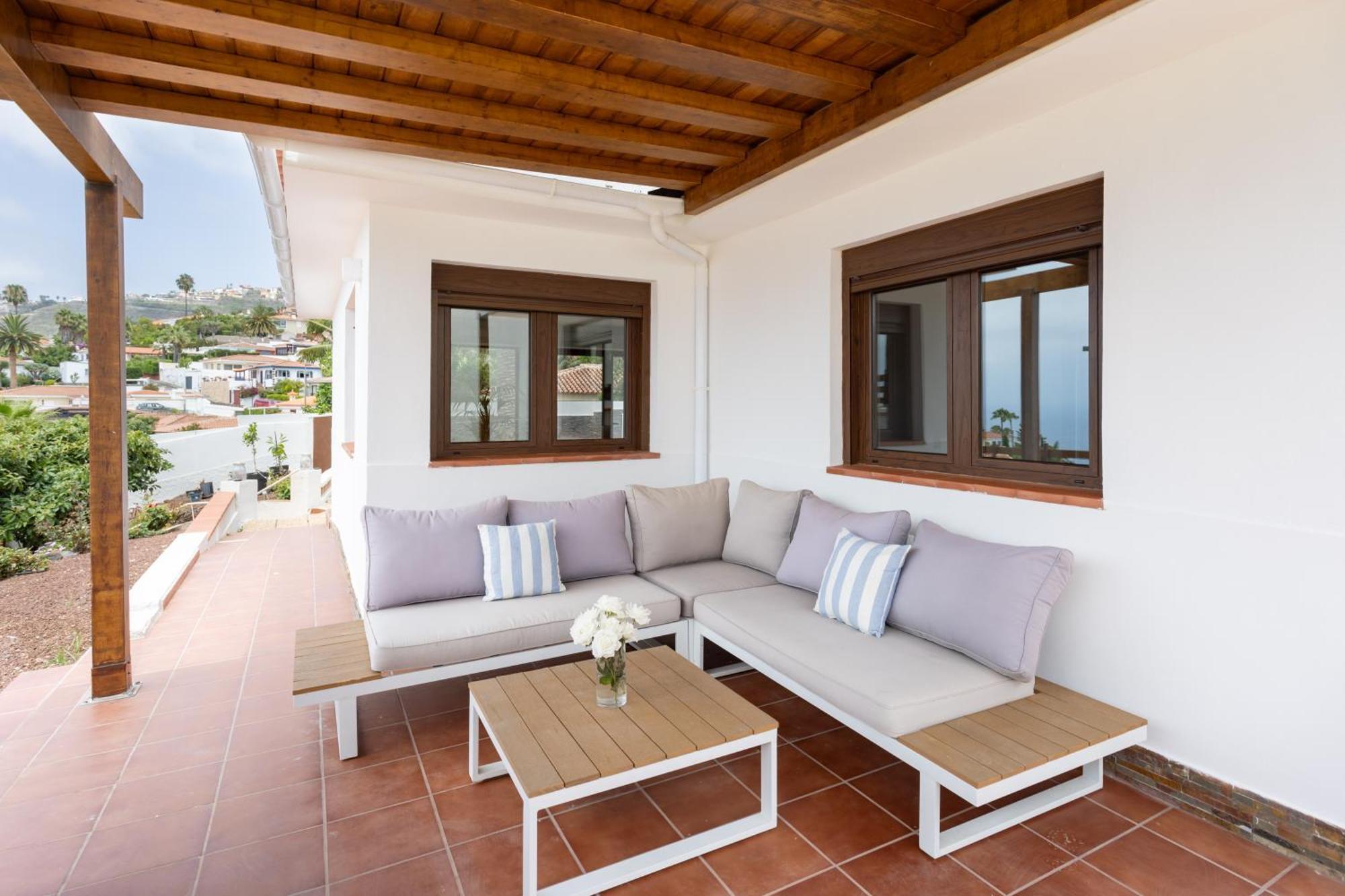 Home2Book Villa Alessandro, Design & Comfort Sauzal Εξωτερικό φωτογραφία